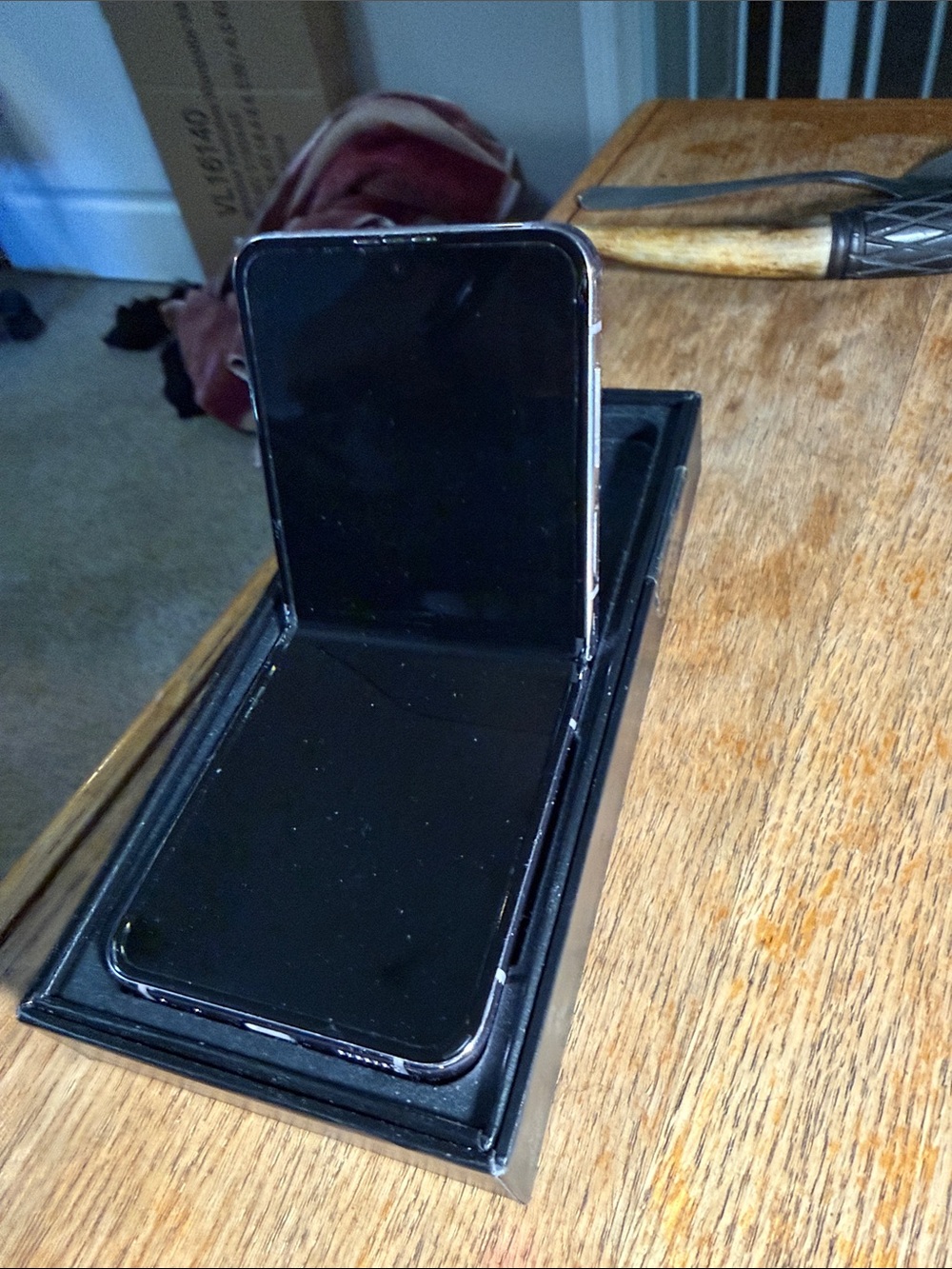 Samsung Foldable Smartphone - Black